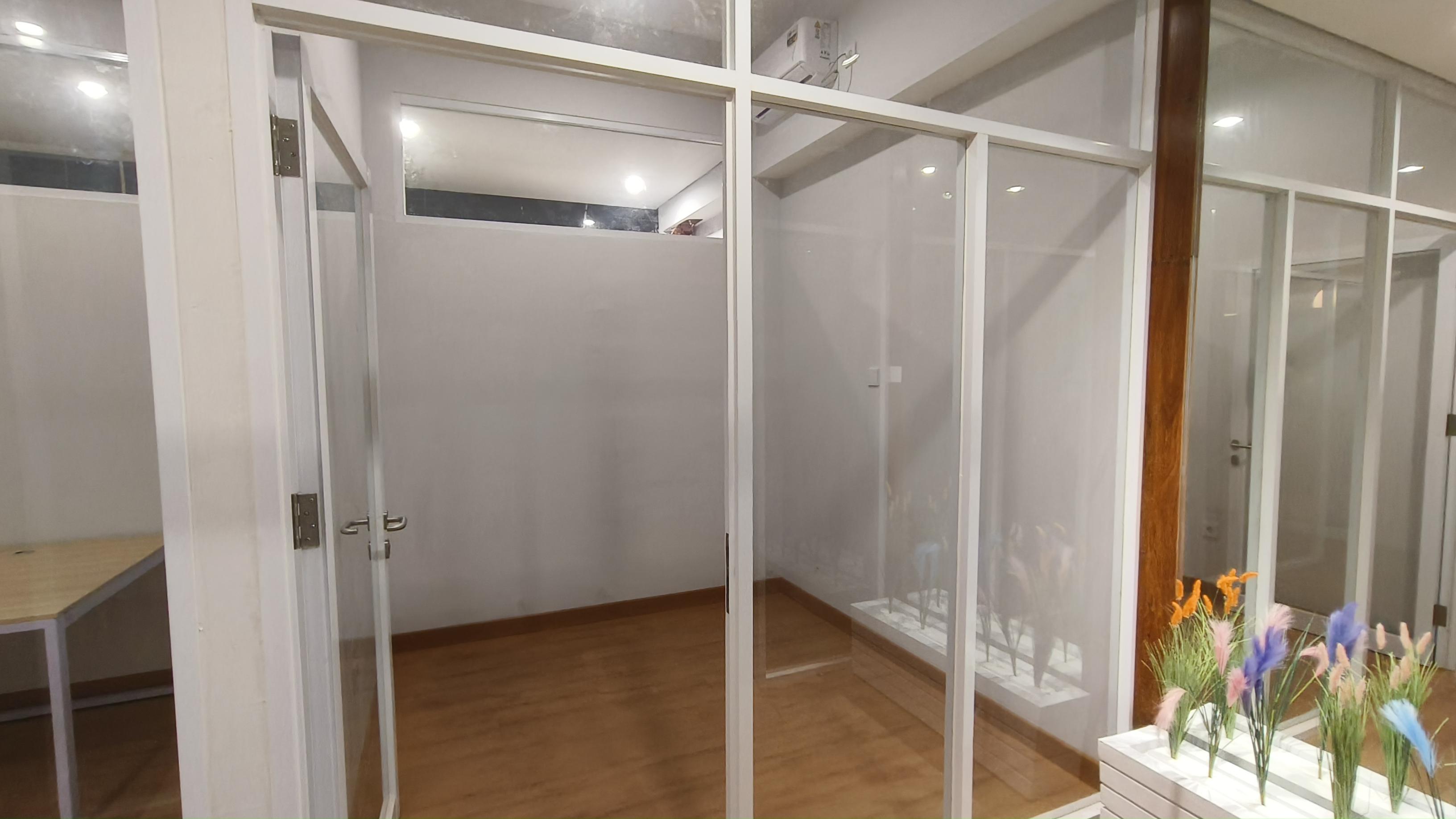 Compact Room Photos